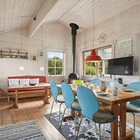 度假居 Stunning In With Kitchen